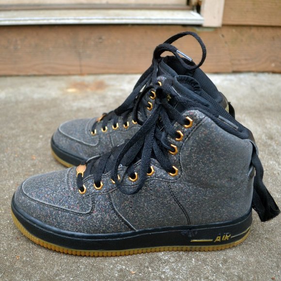 Nike Shoes | Nike Air Force High Lv8 Gs 87617 007 65y | Poshmark